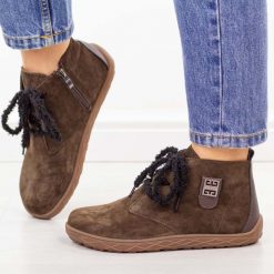 Coffee barefoot skórzane botki damskie Jezzi 556. Brązowe botki damskie Jezzi, na jesień, z aplikacjami, z dzianiny, casualowe, bez obcasa, na płaskiej podeszwie, bez zapięcia. Za 299.00 zł.