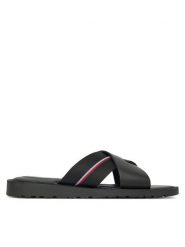 Tommy Hilfiger Klapki FM0FM05415 Czarny. Czarne klapki męskie Tommy Hilfiger, bez wzorów, ze skóry, bez zapięcia. Za 179.99 zł.