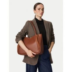 Torebka Coccinelle. Brązowe shopperki damskie Coccinelle, bez wzorów, bez dodatków. Za 1,549.00 zł.