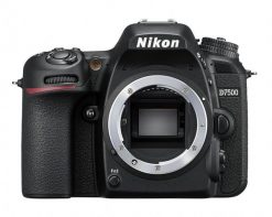 Nikon D7500 - korpus. Lustrzanki cyfrowe NIKON. Za 4,280.00 zł.