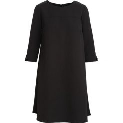 Czarna Sukienka Then. Czarne sukienki damskie Born2be, l, bez wzorów, z tkaniny, bez kołnierzyka, bez ramiączek, mini, trapezowe. Za 39.99 zł.