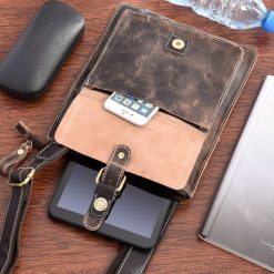 Brązowa skórzana torba męska raportówka na ramię mała Beltimore M10. Brązowe torby na ramię męskie na ramię, małe. Za 189.90 zł.