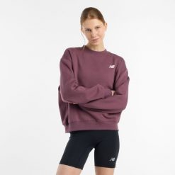 Bluza damska New Balance WT51949FDP – bordowa. Czerwone bluzy damskie New Balance, xl, bez wzorów, z bawełny, klasyczne, bez ramiączek, bez kaptura. Za 149.99 zł.