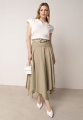 Zielona Rozkloszowana Spódnica z Ozdobnym Paskiem i Asymetrycznym Dołem Pillen. Zielone spódnice damskie Born2be, do pracy, l, bez wzorów, ze skóry, biznesowe, maxi, asymetryczne. Za 149.99 zł.