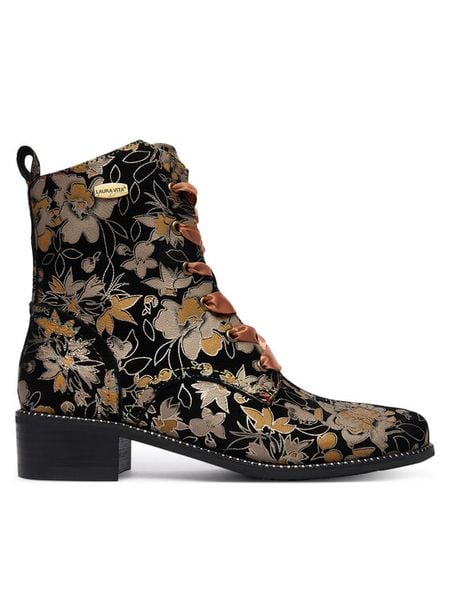 Laura Vita Botki Emcmao 26 Czarny. Czarne botki damskie Laura Vita, bez wzorów, ze skóry, bez obcasa, na płaskiej podeszwie, bez zapięcia. Za 539.99 zł.