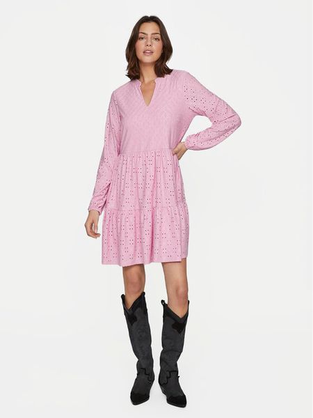 Vila Sukienka codzienna Kawa 14070250 Różowy Regular Fit. Czerwone sukienki damskie Vila, na co dzień, m, bez wzorów, z syntetyku, bez kołnierzyka, bez ramiączek, proste. Za 129.99 zł.