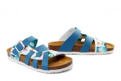 DR. BRINKMANN 700556-05 blau, klapki damskie. Niebieskie klapki damskie Dr. Brinkmann, na lato, bez wzorów, bez obcasa, bez zapięcia. Za 184.90 zł.