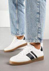 Białe Sneakersy Tenisówki z Geometrycznymi Paskami Amolita. Białe trampki i tenisówki damskie Born2be, z aplikacjami, z jeansu, bez zapięcia. Za 84.99 zł.