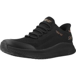 Buty SKECHERS SLIP-INS BOBS SQUAD 4 DIRE STEP Czarny. Czarne obuwie trekkingowe damskie Skechers, z tkaniny, bez zapięcia. Za 364.99 zł.