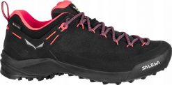 Buty trekkingowe damskie Salewa Buty wildfire leather gtx women-black-fluo coral-uk 7 (40,5) SALEWA. Czarne obuwie trekkingowe damskie Salewa, bez zapięcia. Za 765.66 zł.