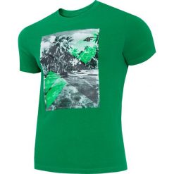 T-shirt męski TSM025A - zielony. Zielone t-shirty męskie 4F, m, bez wzorów, bez kołnierzyka, bez ramiączek. W wyprzedaży za 29.99 zł.
