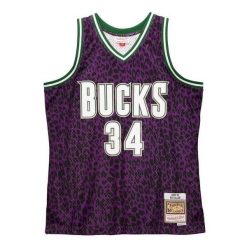Koszulka Milwaukee Bucks Swingman Wild Life 2000/01. Fioletowe bluzki damskie Mitchell & Ness, bez wzorów, sportowe, bez kołnierzyka, bez ramiączek. Za 616.50 zł.