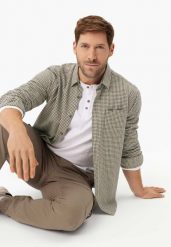 Koszula w kratę, Regular Fit, K-TIGARO. Brązowe koszule męskie Volcano, m, bez wzorów, z bawełny, eleganckie, bez kołnierzyka, bez ramiączek. Za 139.99 zł.