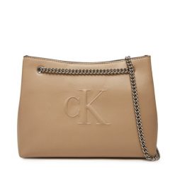 Torebka Calvin Klein Jeans. Brązowe torebki do ręki damskie Calvin Klein Jeans, bez wzorów, z jeansu, bez dodatków. Za 269.99 zł.