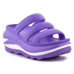 Klapki unisex Crocs Mega Crush Triple Strap. Niebieskie klapki damskie Crocs, bez wzorów, z materiału, bez obcasa, bez zapięcia. Za 395.00 zł.