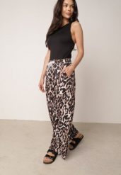 Panterkowe Spodnie z Szerokimi Nogawkami i Wiązaniem w Talii z Koronką Aloe. Spodnie materiałowe damskie Born2be, bez wzorów, z jeansu, biznesowe, plus size, długie. Za 49.99 zł.