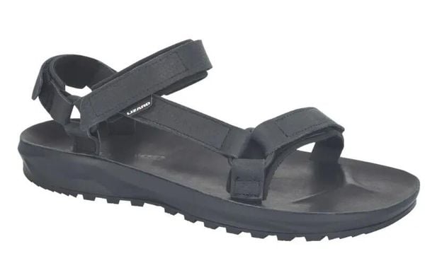 Sandały trekkingowe Sandal Super Hike Leather. Czarne sandały męskie Lizard, bez wzorów, ze skóry, bez zapięcia. Za 124.25 zł.