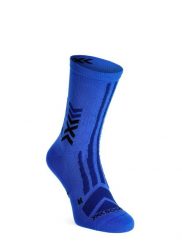 Skarpety turystyczne X-Socks Hike Discover Crew. Niebieskie skarpety męskie X-Socks, bez wzorów, z materiału. Za 87.99 zł.