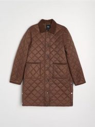 Pikowany płaszcz - brązowy. Brązowe płaszcze damskie Sinsay, l, bez wzorów, bez kołnierzyka, bez kaptura. Za 89.99 zł.