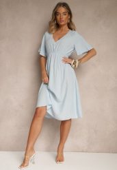 Jasnoniebieska Rozkloszowana Sukienka z Bawełnianej Tkaniny Lirioneae. Niebieskie sukienki damskie Renee, na co dzień, l, bez wzorów, z bawełny, eleganckie, bez kołnierzyka, bez ramiączek, midi, rozkloszowane. Za 49.99 zł.
