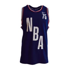 Koszulka Nike N31 Courtside DNA Tank Top College. Czarne bluzki damskie Nike, bez wzorów, sportowe, bez kołnierzyka, bez ramiączek. Za 104.00 zł.