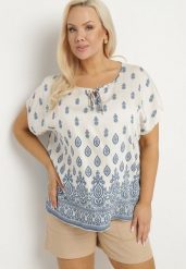 Biało-Niebieska Bluzka w Boho Wzór z Wiązaniem przy Dekolcie Jenalia. Niebieskie bluzki damskie Born2be, xl, bez wzorów, z jeansu, boho, bez kołnierzyka, bez ramiączek. Za 39.99 zł.