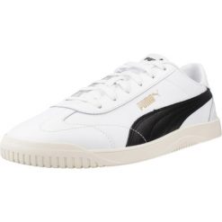 Tenisówki Puma Model Club 5v5 Kolor Biały. Białe trampki męskie Puma, bez wzorów, ze skóry, bez zapięcia. Za 252.00 zł.