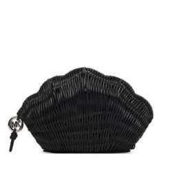 Torebka MICHAEL Michael Kors. Czarne torebki do ręki damskie MICHAEL Michael Kors, bez wzorów, bez dodatków. Za 949.99 zł.