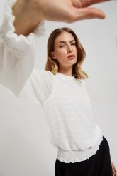 Elegancka koszula z bufiastymi rękawami biała. Białe koszule damskie MOODO, s, bez wzorów, z poliesteru, eleganckie, bez kołnierzyka, bez ramiączek. W wyprzedaży za 69.99 zł.