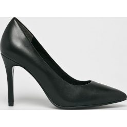 Tamaris - Szpilki. Fioletowe szpilki damskie Tamaris, bez wzorów, z materiału, bez obcasa, na obcasie, bez zapięcia. W wyprzedaży za 139.90 zł.