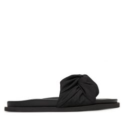 Klapki Inuikii. Czarne klapki damskie Inuikii, bez wzorów, bez obcasa, bez zapięcia. Za 979.99 zł.