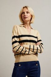 Sweter w paski z kołnierzykiem beżowy. Brązowe swetry nierozpinane damskie MOODO, l, bez wzorów, z poliamidu, bez kołnierzyka, bez ramiączek. W wyprzedaży za 51.99 zł.