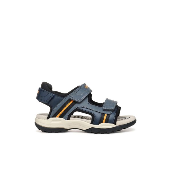 Sandały Geox Borealis A. Brązowe sandały męskie Converse, na lato, bez wzorów, z gumy, eleganckie, bez zapięcia. Za 272.65 zł.