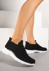 Czarne Wsuwane Buty Sportowe Sneakersy z Imitacją Sznurówek Tatanoris. Czarne obuwie sportowe damskie Renee, bez wzorów, z jeansu, bez zapięcia. Za 59.99 zł.
