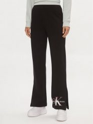 Calvin Klein Jeans Spodnie dresowe Diffused Monologo J20J223422 Czarny Regular Fit. Czarne spodnie dresowe damskie Calvin Klein Jeans, bez wzorów, z bawełny. Za 299.99 zł.