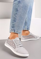 Szare Tenisówki z Ażurowymi Wstawkami Po Bokach Salessa. Szare trampki i tenisówki damskie Renee, w ażurowe wzory, z jeansu, bez zapięcia. Za 39.99 zł.