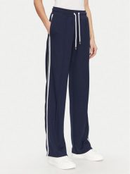 U.S. Polo Assn. Spodnie dresowe WUP1041 Granatowy Regular Fit. Niebieskie spodnie dresowe damskie U.S. Polo Assn., bez wzorów, z dresówki. Za 139.99 zł.