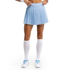 Damskie spódnico-spodenki tenisowe sport.tennis Siroko Flow Femme Light Blue. Niebieskie spódnice damskie SIROKO, bez wzorów, z tkaniny, sportowe, plisowane. Za 211.00 zł.