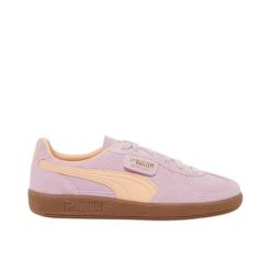 Damskie tenisówki Puma. Czerwone trampki i tenisówki damskie Puma, bez wzorów, z materiału, bez zapięcia. Za 381.30 zł.