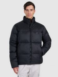 4F Kurtka puchowa z wypełnieniem syntetycznym męska - czarna XL. Czarne kurtki męskie 4F, na zimę, m, bez wzorów, z materiału, bez kaptura. Za 349.99 zł.