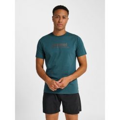 Koszulka Hummel Pulse Graphic. Niebieskie koszulki sportowe męskie Hummel, bez wzorów, bez ramiączek, na fitness i siłownię. Za 167.00 zł.