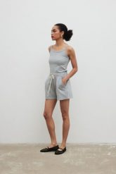Top z delikatnej prążkowanej dzianiny w kolorze GREY MELANGE - RIVA-S. Szare topy damskie Marsala, m, bez wzorów, z bawełny, bez kołnierzyka, bez ramiączek. Za 119.90 zł.