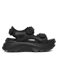 Sandały Buffalo. Czarne sandały damskie Buffalo, bez wzorów, bez obcasa, na płaskiej podeszwie, bez zapięcia. Za 389.99 zł.