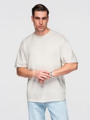 Męski bawełniany t-shirt LOOSE FIT z okrągłym dekoltem – ecru V2. Pomarańczowe t-shirty męskie Ombre Clothing, l, bez wzorów, z bawełny, bez kołnierzyka, bez ramiączek. W wyprzedaży za 59.50 zł.