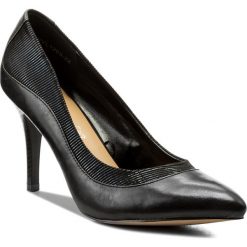 Szpilki LASOCKI - WYL1265-2Z Czarny. Czarne szpilki damskie Lasocki, bez wzorów, z materiału, bez obcasa, na obcasie, bez zapięcia. Za 179.99 zł.