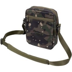 Saszetka Toreba Wędkarska Trakker Nxc Camo Essentials Bag. Zielone saszetki i nerki męskie TRAKKER, bez wzorów, z materiału. Za 219.50 zł.
