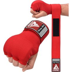 Rękawiczki wewnętrzne z bandażem IS2 - Kolor czerwony - rozmiar S. Czerwone rękawiczki męskie RDX SPORTS, bez wzorów, z bawełny. Za 109.99 zł.