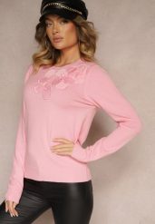 Różowy Sweter z Modalem i Wiskozą Ozdobiony Aplikacjami 3D Desalttia. Czerwone swetry nierozpinane damskie Renee, m, z aplikacjami, z jeansu, casualowe, bez kołnierzyka, bez ramiączek. Za 84.99 zł.