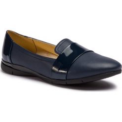 Półbuty GEOX - D Zane B D92BTB 05402 C4002 Navy. Niebieskie półbuty damskie Geox, bez wzorów, z materiału, bez obcasa, na płaskiej podeszwie, bez zapięcia. W wyprzedaży za 159.00 zł.