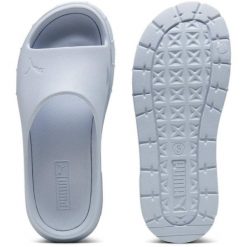 Klapki damskie Puma Mayze Stack Injex. Niebieskie klapki damskie Puma, bez wzorów, z gumy, bez obcasa, bez zapięcia. Za 290.00 zł.